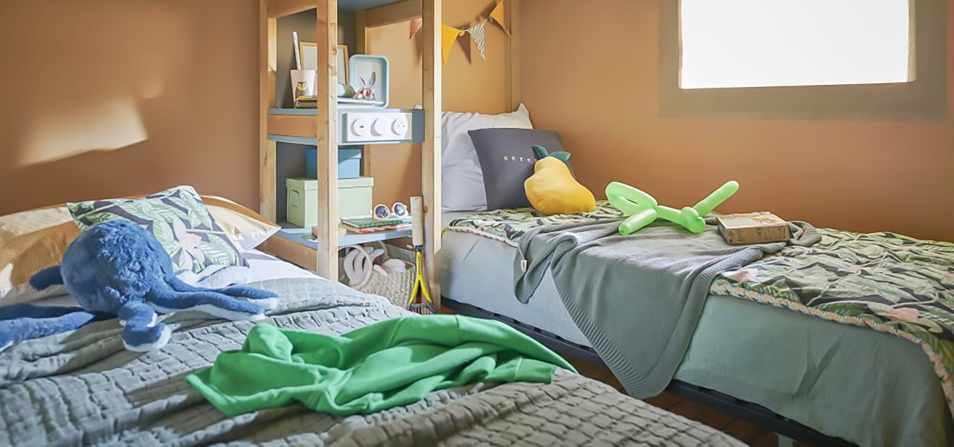 Camping la veta tente lodge chambre enfants